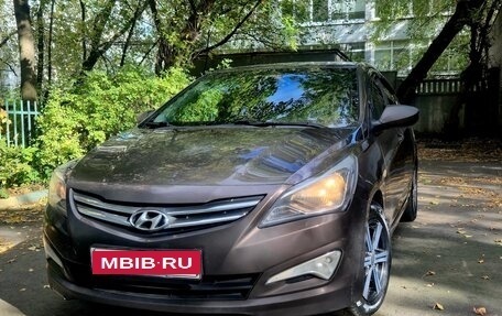 Hyundai Solaris II рестайлинг, 2016 год, 895 000 рублей, 1 фотография