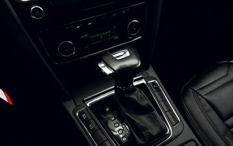 Skoda Superb III рестайлинг, 2012 год, 1 005 000 рублей, 13 фотография