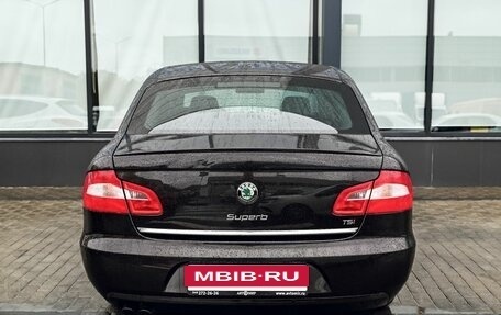 Skoda Superb III рестайлинг, 2012 год, 1 005 000 рублей, 4 фотография