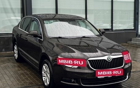 Skoda Superb III рестайлинг, 2012 год, 1 005 000 рублей, 7 фотография