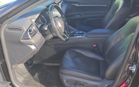 Toyota Camry, 2018 год, 2 700 000 рублей, 12 фотография
