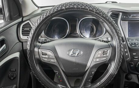 Hyundai Santa Fe III рестайлинг, 2013 год, 1 999 000 рублей, 16 фотография