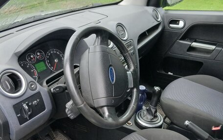 Ford Fusion I, 2007 год, 250 000 рублей, 6 фотография
