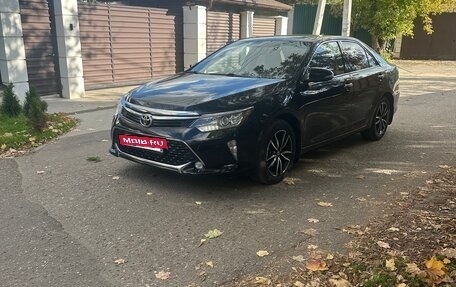 Toyota Camry, 2017 год, 2 250 000 рублей, 4 фотография