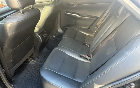 Toyota Camry, 2017 год, 2 250 000 рублей, 14 фотография