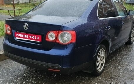 Volkswagen Jetta VI, 2006 год, 550 000 рублей, 2 фотография