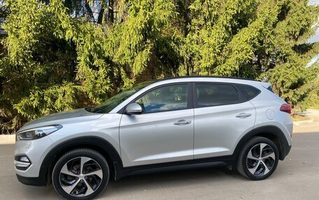 Hyundai Tucson III, 2016 год, 2 200 000 рублей, 2 фотография
