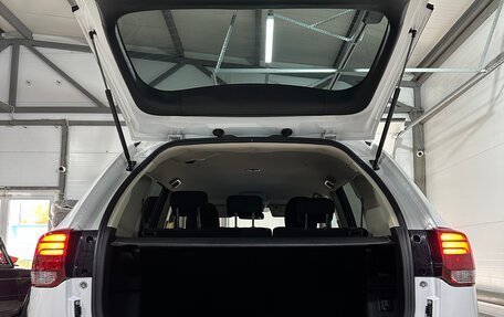 Mitsubishi Outlander III рестайлинг 3, 2021 год, 2 350 000 рублей, 27 фотография