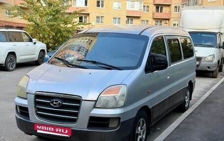 Hyundai Starex I рестайлинг, 2006 год, 590 000 рублей, 3 фотография