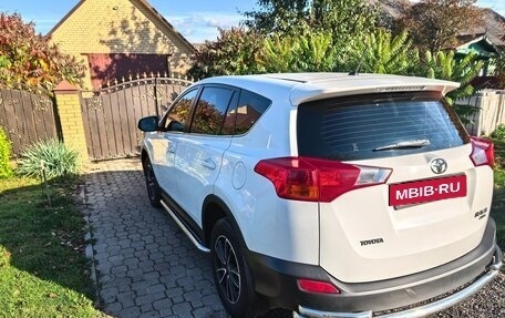 Toyota RAV4, 2014 год, 1 950 000 рублей, 6 фотография