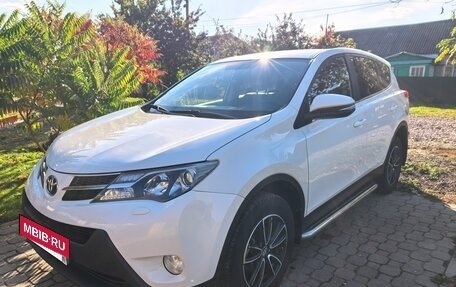 Toyota RAV4, 2014 год, 1 950 000 рублей, 3 фотография