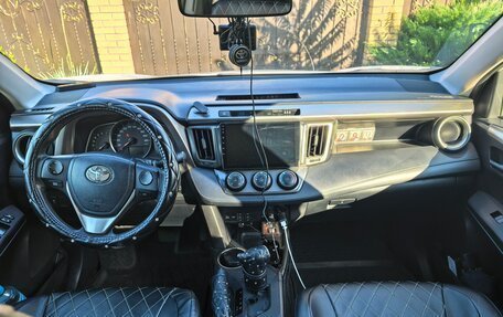 Toyota RAV4, 2014 год, 1 950 000 рублей, 16 фотография