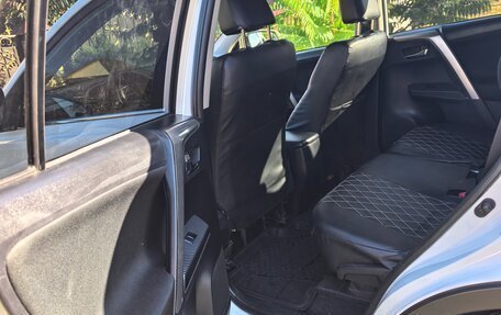 Toyota RAV4, 2014 год, 1 950 000 рублей, 21 фотография