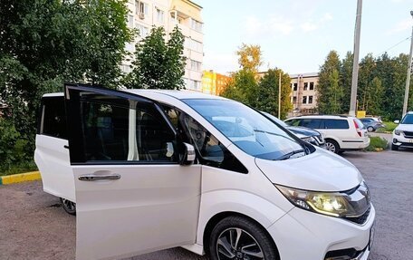 Honda Stepwgn IV, 2016 год, 2 300 000 рублей, 1 фотография