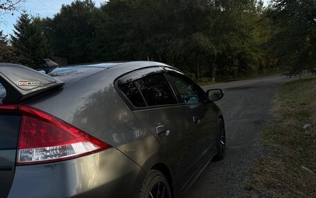 Honda Insight II рестайлинг, 2009 год, 650 000 рублей, 11 фотография