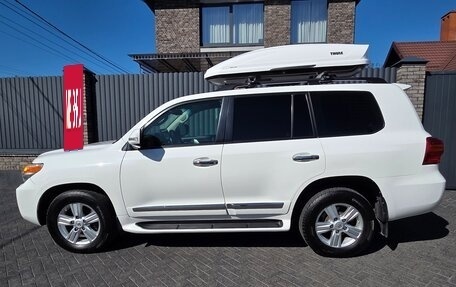 Toyota Land Cruiser 200, 2013 год, 5 000 000 рублей, 2 фотография