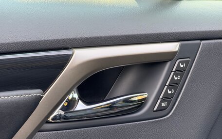 Lexus RX IV рестайлинг, 2022 год, 6 150 000 рублей, 18 фотография