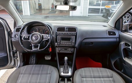 Volkswagen Polo VI (EU Market), 2016 год, 955 000 рублей, 18 фотография