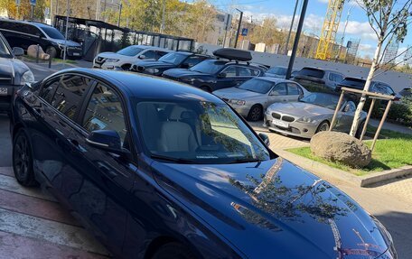 BMW 3 серия, 2017 год, 2 400 000 рублей, 3 фотография