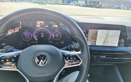 Volkswagen Golf VIII, 2021 год, 2 730 000 рублей, 12 фотография