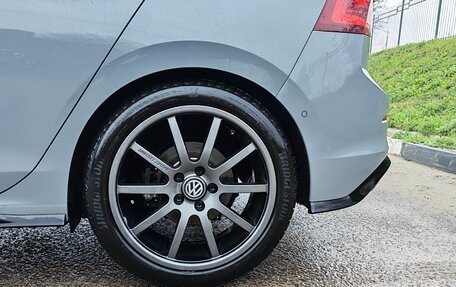Volkswagen Golf VIII, 2021 год, 2 730 000 рублей, 21 фотография