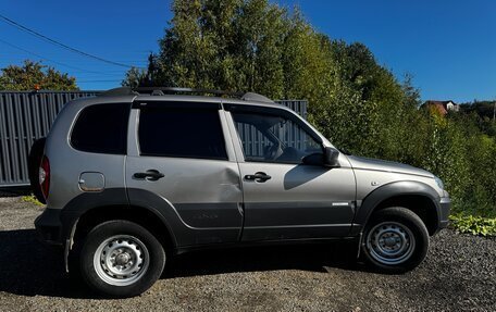 Chevrolet Niva I рестайлинг, 2013 год, 600 000 рублей, 8 фотография