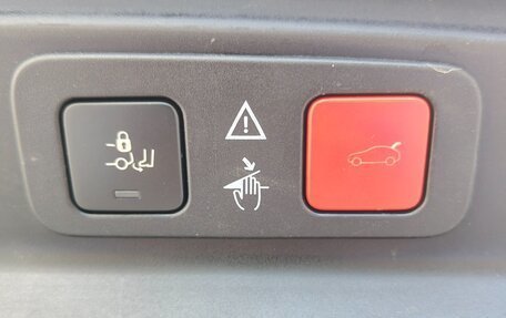 Peugeot 5008 II, 2018 год, 1 725 000 рублей, 17 фотография