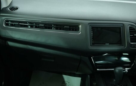 Honda Vezel, 2018 год, 1 999 000 рублей, 16 фотография