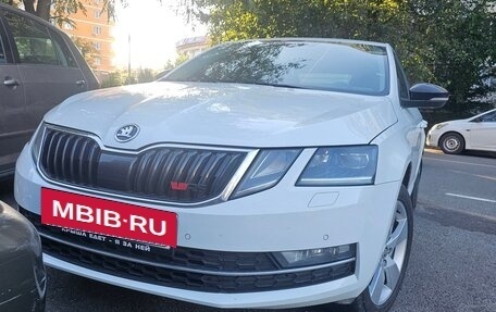 Skoda Octavia, 2017 год, 1 900 000 рублей, 2 фотография