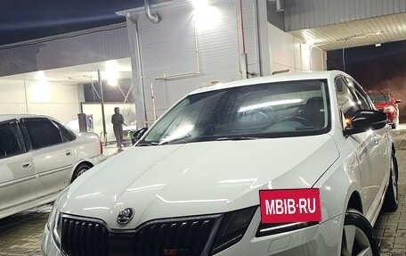 Skoda Octavia, 2017 год, 1 900 000 рублей, 12 фотография