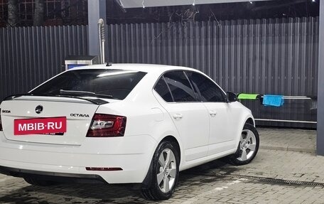 Skoda Octavia, 2017 год, 1 900 000 рублей, 13 фотография
