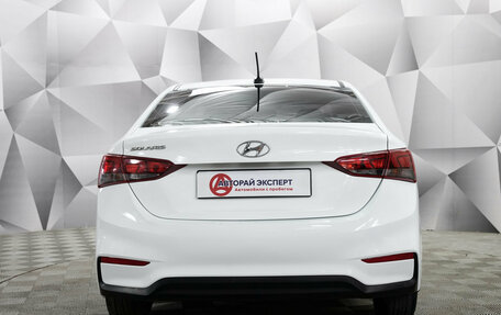 Hyundai Solaris II рестайлинг, 2018 год, 1 109 000 рублей, 1 фотография