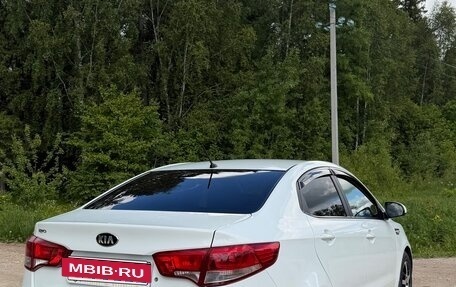 KIA Rio III рестайлинг, 2016 год, 950 000 рублей, 4 фотография