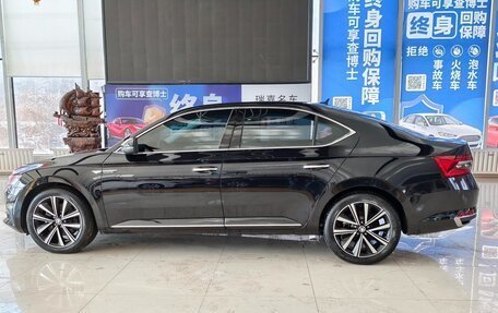 Skoda Superb III рестайлинг, 2023 год, 1 560 000 рублей, 5 фотография