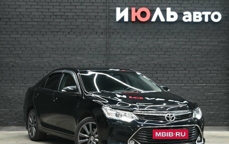 Toyota Camry, 2017 год, 2 550 000 рублей, 4 фотография