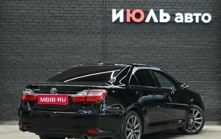 Toyota Camry, 2017 год, 2 550 000 рублей, 8 фотография