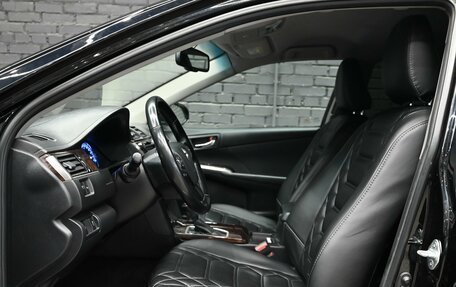 Toyota Camry, 2017 год, 2 550 000 рублей, 11 фотография