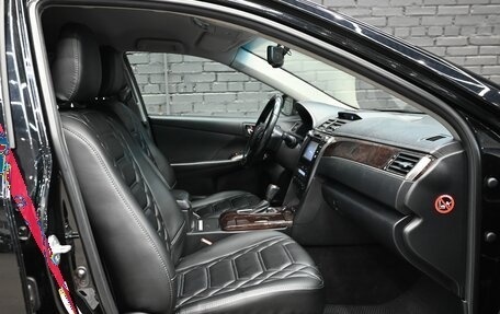 Toyota Camry, 2017 год, 2 550 000 рублей, 12 фотография