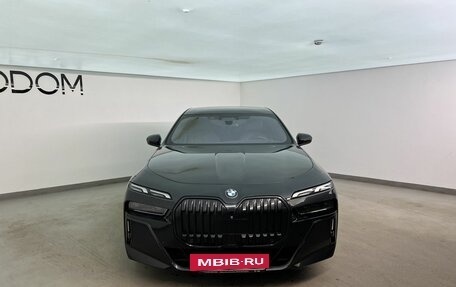 BMW 7 серия, 2023 год, 9 990 000 рублей, 3 фотография