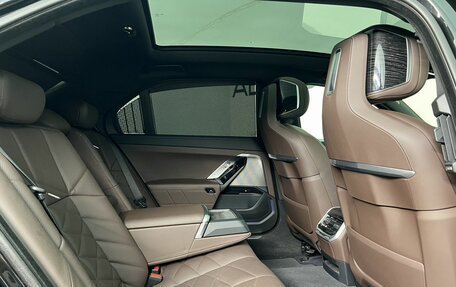 BMW 7 серия, 2023 год, 9 990 000 рублей, 11 фотография