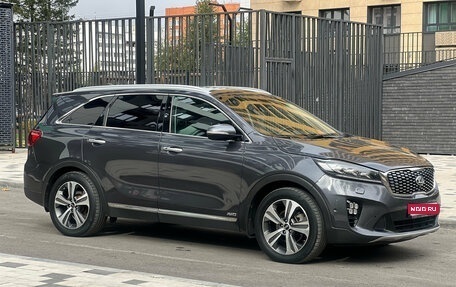 KIA Sorento III Prime рестайлинг, 2018 год, 2 390 000 рублей, 1 фотография