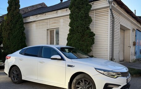 KIA Optima IV, 2019 год, 600 000 рублей, 4 фотография