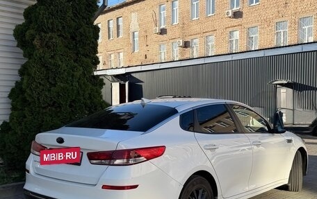 KIA Optima IV, 2019 год, 600 000 рублей, 6 фотография