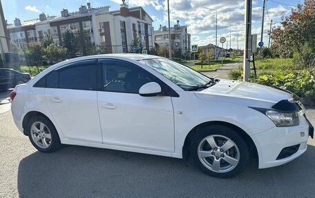 Chevrolet Cruze II, 2012 год, 565 000 рублей, 3 фотография