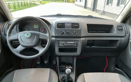 Skoda Fabia II, 2012 год, 410 000 рублей, 10 фотография