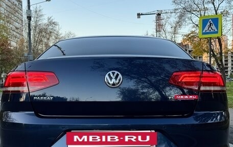 Volkswagen Passat B8 рестайлинг, 2016 год, 2 000 000 рублей, 7 фотография