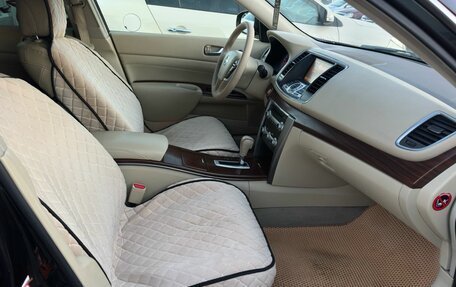 Nissan Teana, 2011 год, 890 000 рублей, 23 фотография