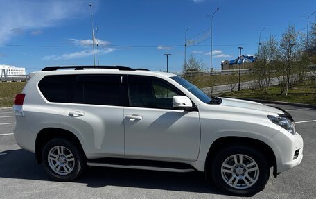 Toyota Land Cruiser Prado 150 рестайлинг 2, 2013 год, 3 750 000 рублей, 2 фотография