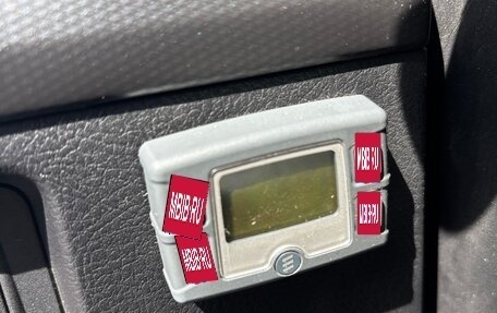 Toyota Land Cruiser Prado 150 рестайлинг 2, 2013 год, 3 750 000 рублей, 19 фотография