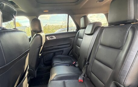 Ford Explorer VI, 2013 год, 1 780 000 рублей, 10 фотография
